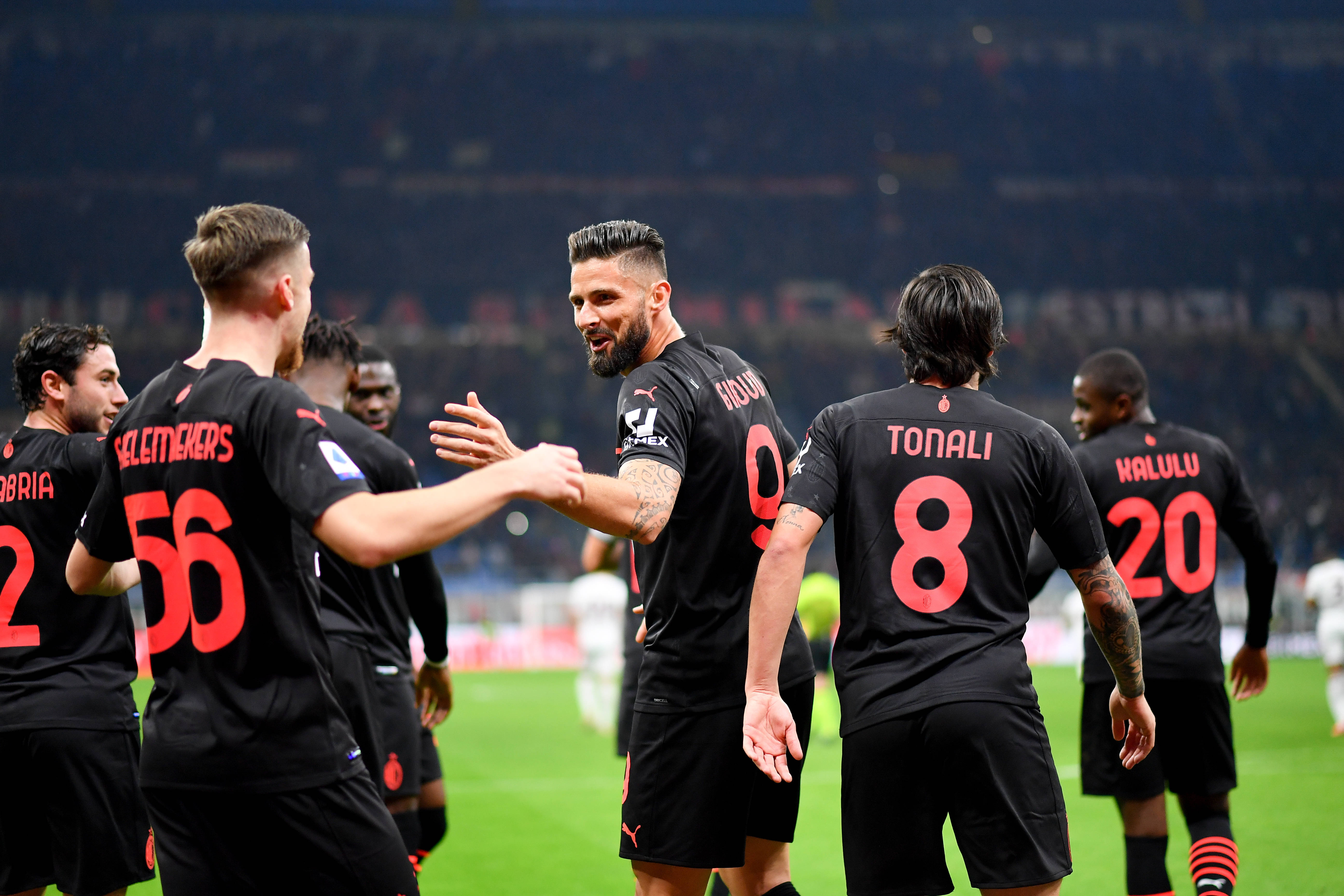 半场战报：莱切0-0比萨（半场战况：莱切与比萨互交白卷）