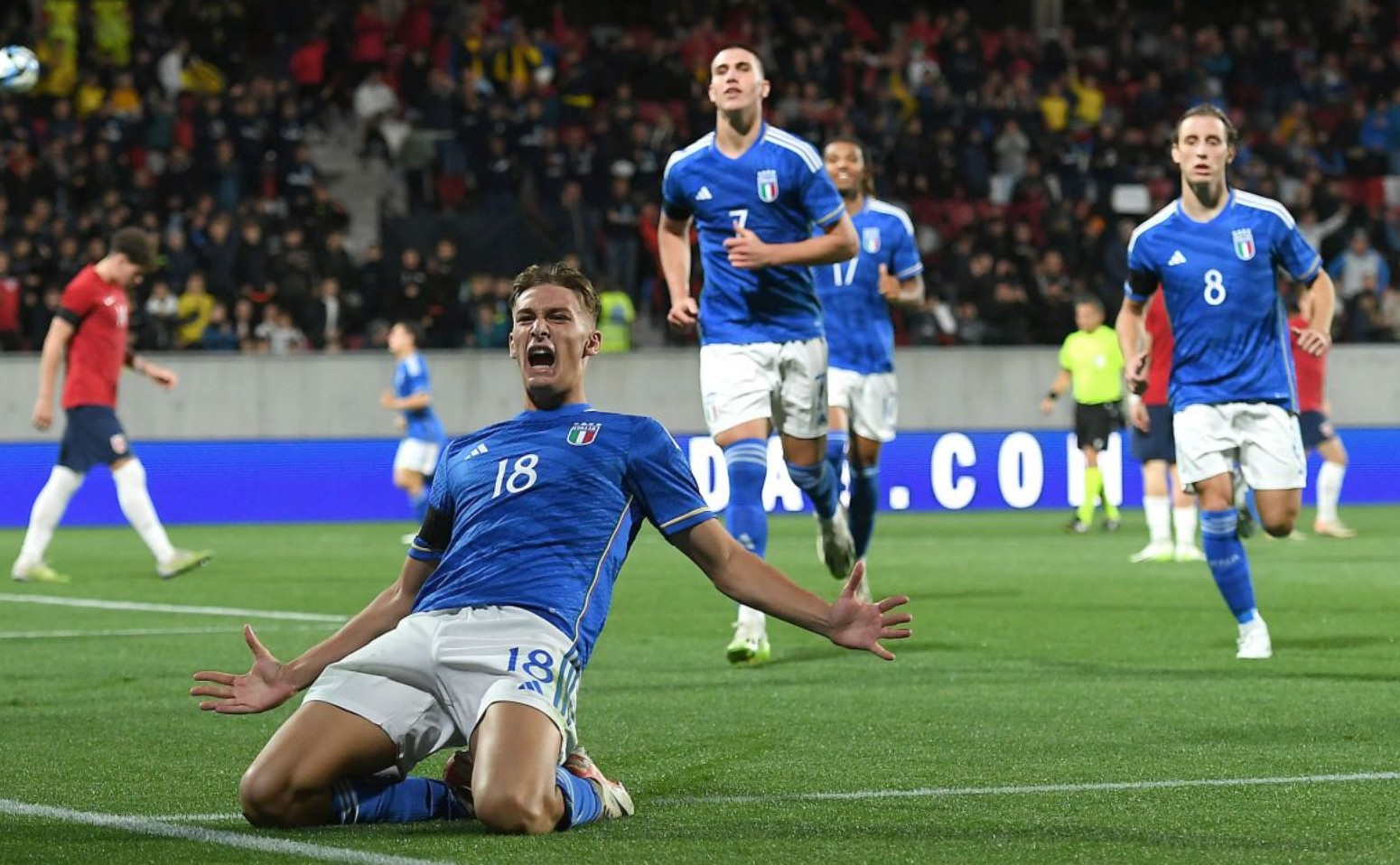 日职乙半场：渡大生破门，德岛漩涡1-0长崎成功丸（日职乙半场战报：渡大生建功，德岛漩涡暂以1-0领先长崎成功丸）