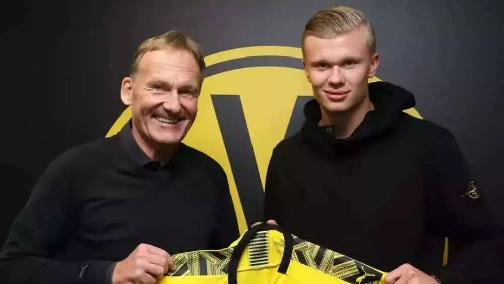 埃梅里：维拉正在与埃利奥特进行谈判，球员冬窗可能离队（埃梅里：维拉已与埃利奥特展开谈判，球员或于冬窗离队）