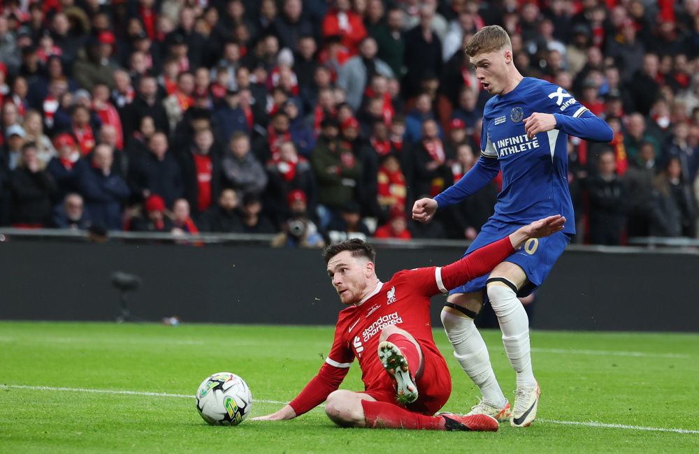 费瓦斯：皇马青训的筛选机制犹如生存考验，经常有人哭着离开（费瓦斯：皇马青训选拔如同生存战，常有人含泪离队）