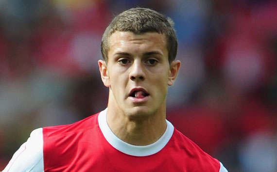 记者：世界杯抽签仪式开始前，大力神杯已经抵达华盛顿（记者：抽签仪式未启，大力神杯已抵华盛顿）