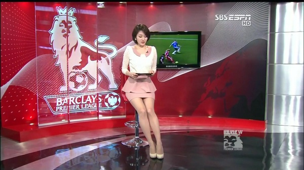 亚马尔：希望我能为球迷带来好心情；我更像一名娱乐型运动员（亚马尔：希望让球迷开心，自认更偏娱乐型运动员）