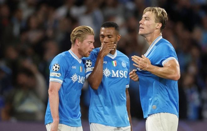 惨烈！先赢1局连丢3局+第四局4-0被逆转 林诗栋／蒯曼被韩乒淘汰（林诗栋／蒯曼先胜后连丢三局，第四局4-0领先仍遭韩乒逆转淘汰）