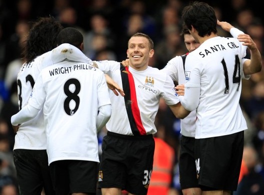 今晚会上吗？记者：姆巴佩赛前没和其他替补球员一起热身（今晚会出场吗？记者称姆巴佩赛前未与其他替补共同热身）